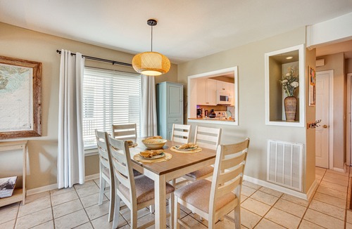 Oceanmarsh Subdivision Condo | Harbor Island Condo with Deck - Steps to Beach!