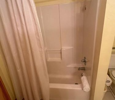 Gills Rock Hotel | Harbor Light Inn