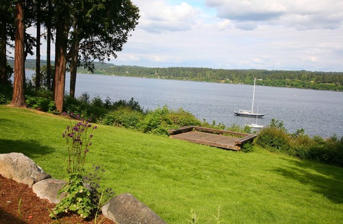 Freeland House | Harbor Retreat Waterfront Home