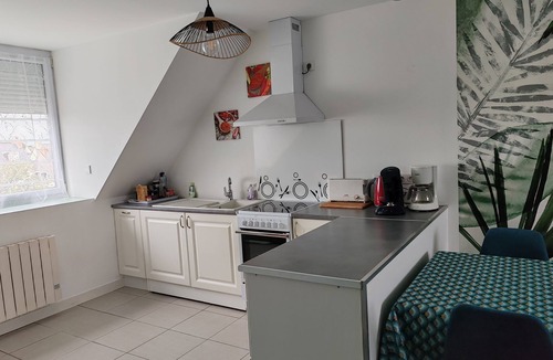 Guilvinec Apartment | Harbor view apartment 2nd floor