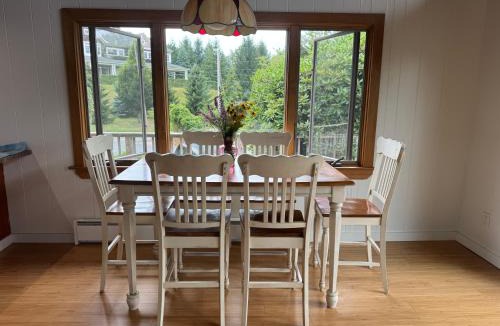 Montauk Apartment | Harbor View - Newly Renovated