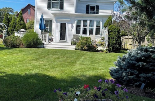 Plymouth House | Harbor Water View. Downtown. Beaches & waterfront playground +Cape Cod gateway!