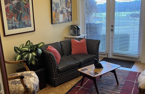 Saugatuck Apartment | Harborview Bayfront II King