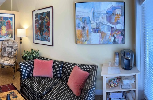 Saugatuck Apartment | Harborview Bayfront II King