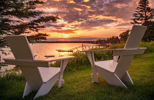 Boothbay Harbor Apartment | Harborview Suite | Private Deck | No Hidden Fees