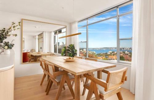 Cremorne Apartment | Harbour Bliss - Exquisite Design, Breathtaking Views