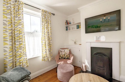 Emsworth House | Harbour Cottage