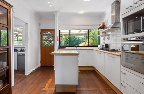 Stockton House | HARBOUR-FRONT CHARM / STOCKTON NSW