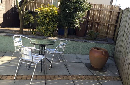 Irvine House | Harbour Guest House