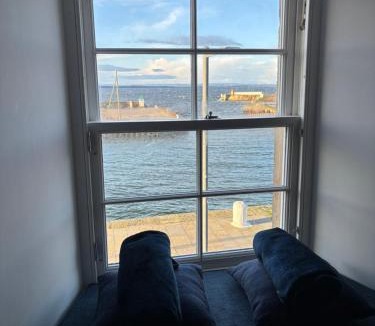 Burghead Apartment | Harbour Haven