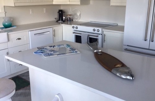 Woodburn House | Harbour Heaven - Waterfront Home with Spectacular Views