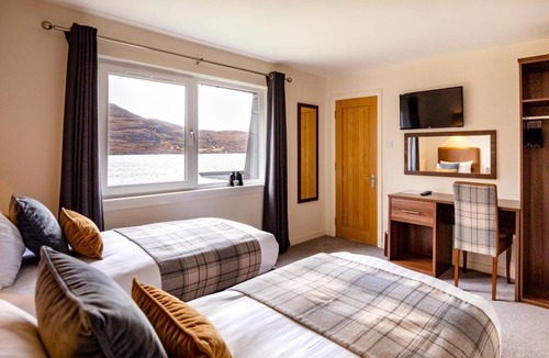Ullapool Bed & Breakfast | Harbour House Bed & Breakfast