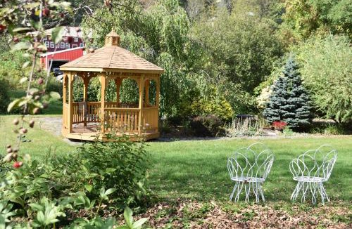 Cheshire Bed & Breakfast | Harbour House Inn B&B
