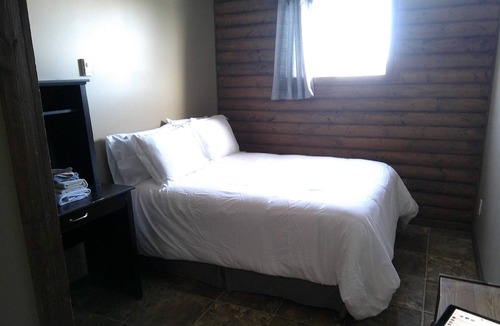 St. Anthony Hostel | Harbour Hutch St.Anthony,NL