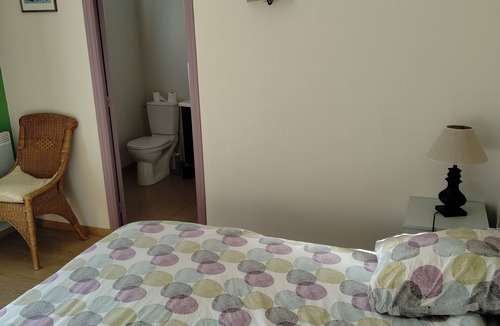 Saint-Vaast-la-Hougue House | Harbour life show