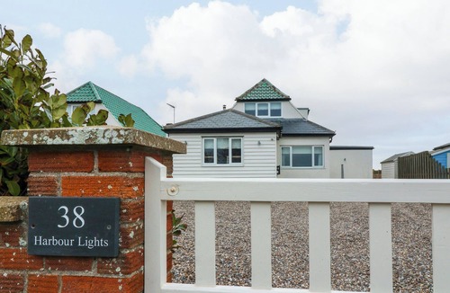 Southwold Cottage | Harbour Lights
