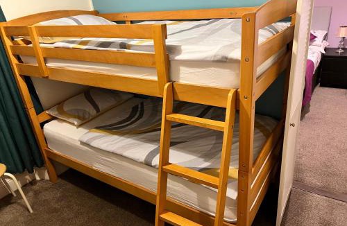 Roundham Bed & Breakfast | Harbour Lodge B&B