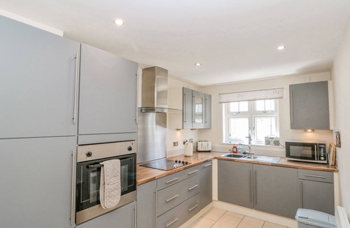 Whitby Apartment | HARBOUR LODGE, family friendly in Whitby