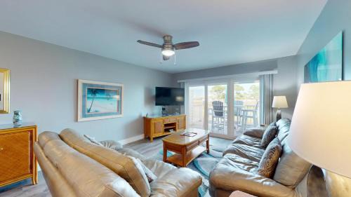 Miramar Beach House | Harbour Point 807