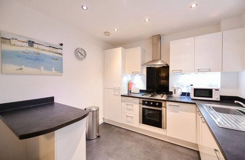 Irvine Apartment | Harbour Quay Apartment