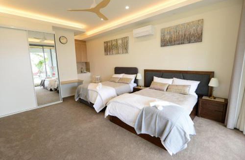 McCracken Hotel | Harbour Retreat