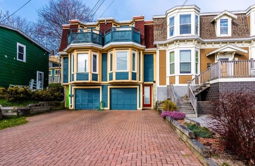 Downtown St. John's House | Harbour View Hitch 2BR w/Parking & Deck