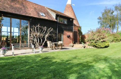 St Michaels House | Harbourne Oast