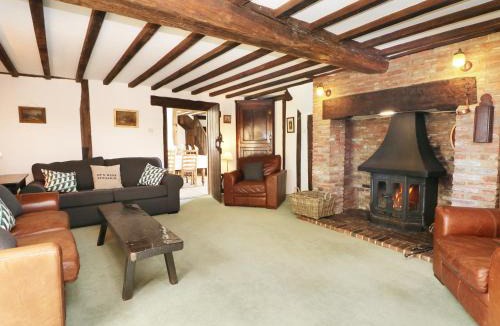 St Michaels House | Harbourne Oast