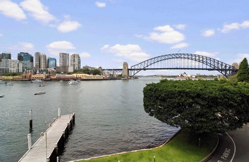 McMahons Point Apartment | Harbourside 10 Summar