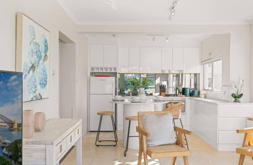 McMahons Point Apartment | Harbourside #31 Summa