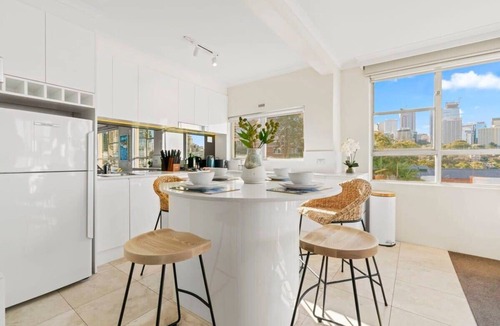 McMahons Point Apartment | Harbourside #31 Summa