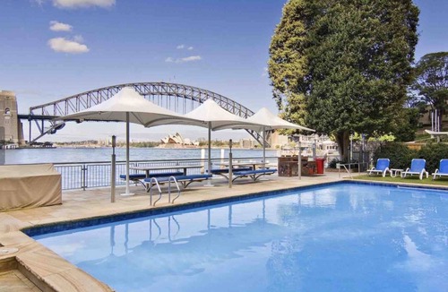 Lavender Bay Apartment | Harbourside 45 spacious affordable studio in Harbourfront location