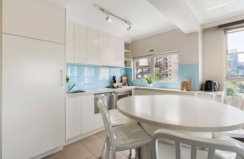 McMahons Point Apartment | Harbourside #53 Summa