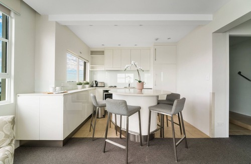 McMahons Point Apartment | Harbourside 76