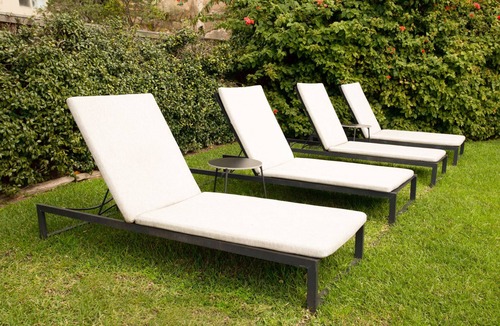 McMahons Point Apartment | Harbourside Apartment with Spectacular Pool