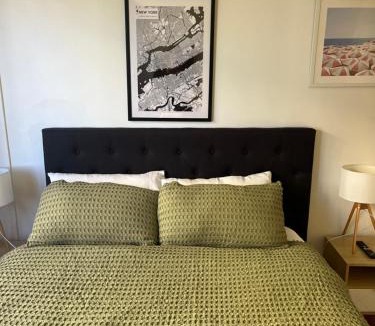 Elizabeth Bay Apartment | Harbourside Apartment