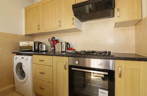 Torquay City Centre Cottage | Harbourside Cottage