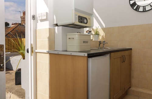 Torquay City Centre Cottage | Harbourside Cottage