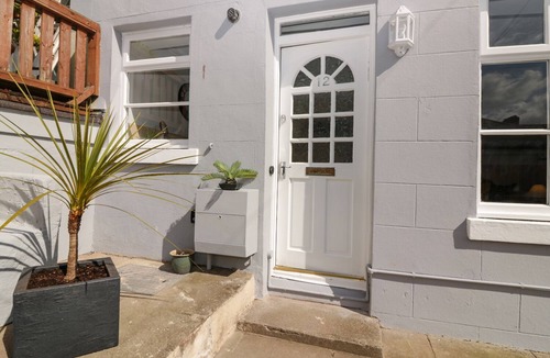 Torquay City Centre Cottage | Harbourside Cottage