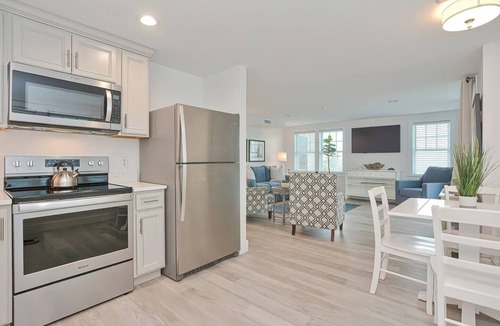 Plymouth Cultural District Hotel | Harbourtown Suites