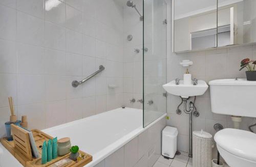 McMahons Point Apartment | Harbourviewnest