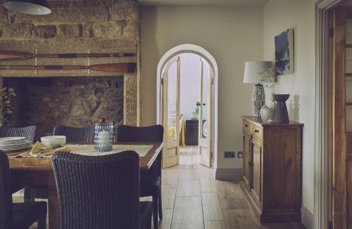 Craster House | Harbourway