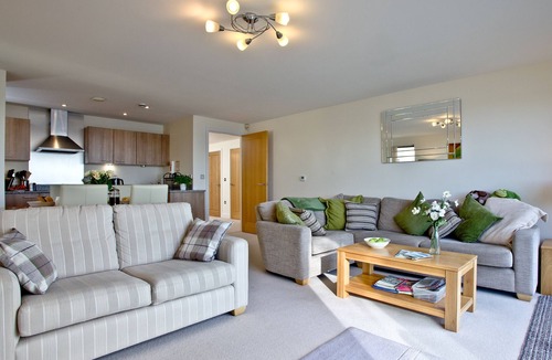 Torquay City Centre Apartment | Harbreck Heights -Masts B9