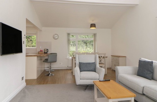 Heligan Cottage | Harcombe House Bungalow 11