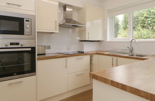 Heligan Cottage | Harcombe House Bungalow 11