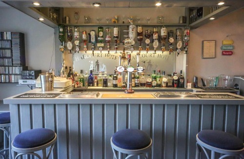 Hele House | Harcourt Hotel