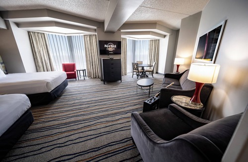 Catoosa Resort | Hard Rock Hotel and Casino Tulsa