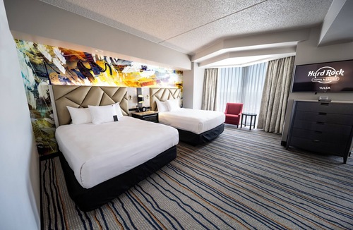 Catoosa Resort | Hard Rock Hotel and Casino Tulsa