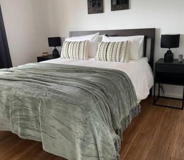 Minlacowie House | Hardwicke Hideaway