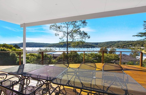 Hardys Bay House | Hardys Bay Haven by HolidayCo.